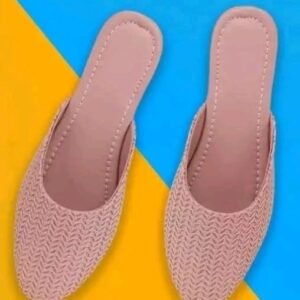 Trendy New Flipflops & Slippers