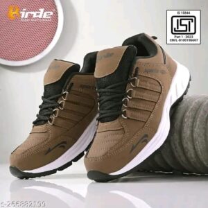 Relaxed Fashionable Men Sports Shoes