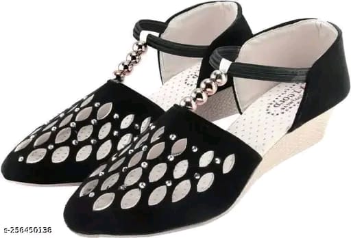 Voguish Women Heels - Image 4