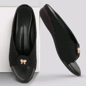 Gorgeous Women Flats