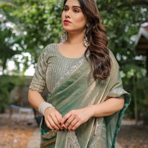 Women Banita Voguish Sarees