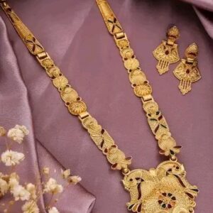 Feminine Unique Jewellery Sets