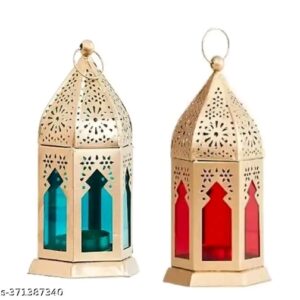 Graceful Diyas & Lanterns (A Pack of 2)