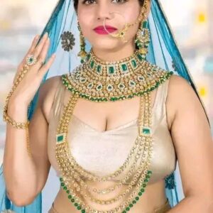 Feminine Beautiful Jewellery Sets