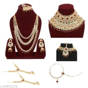 Feminine Beautiful Jewellery Sets