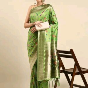 Women Banita Refined Sarees