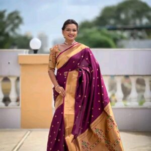 Women Banita Attractive Sarees