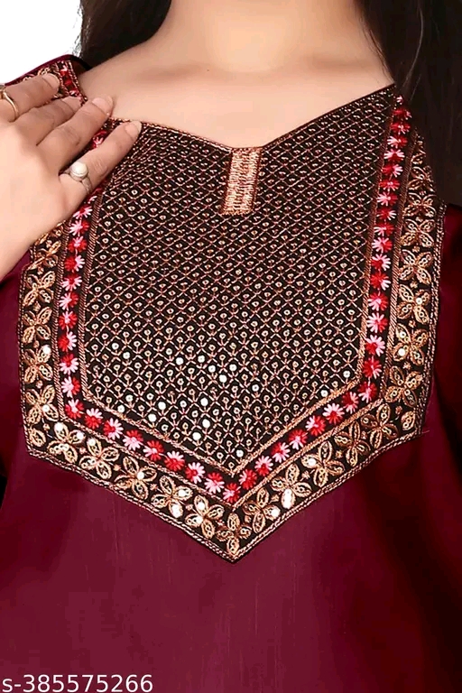 Abhisarika Fashionable Women Kurtis - Image 4