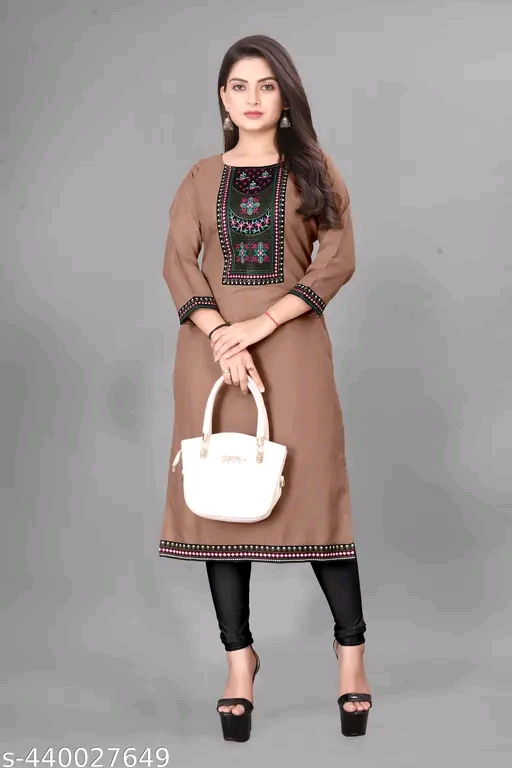 Aagam Fashionable Kurtis - Image 2