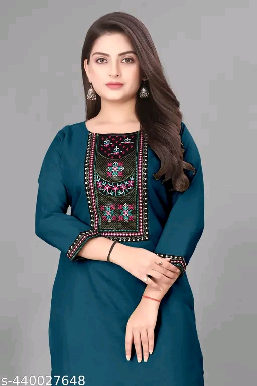Aagam Fashionable Kurtis