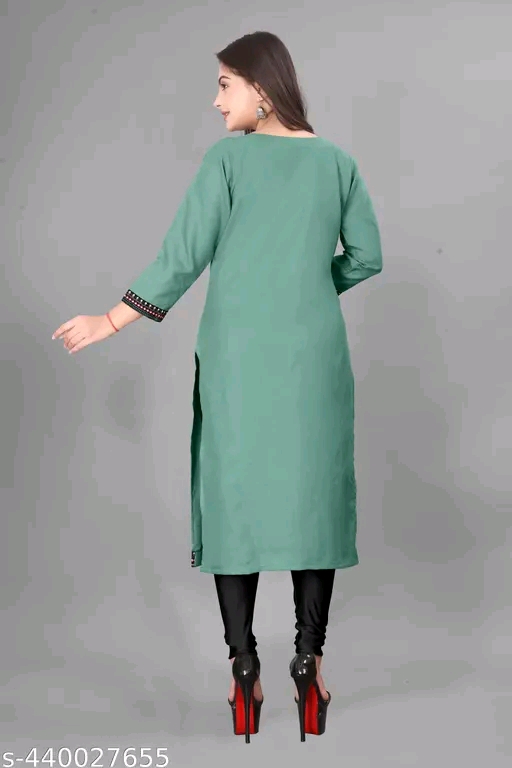 Aagam Fashionable Kurtis - Image 4